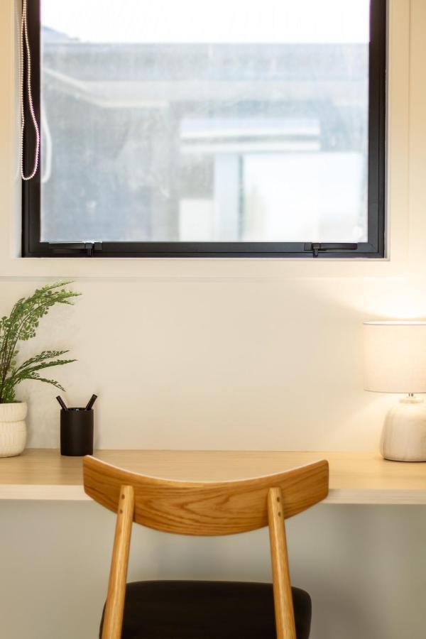 1 Bedroom 1 Bath, Executive Escape, Northlands Mall Christchurch Kültér fotó